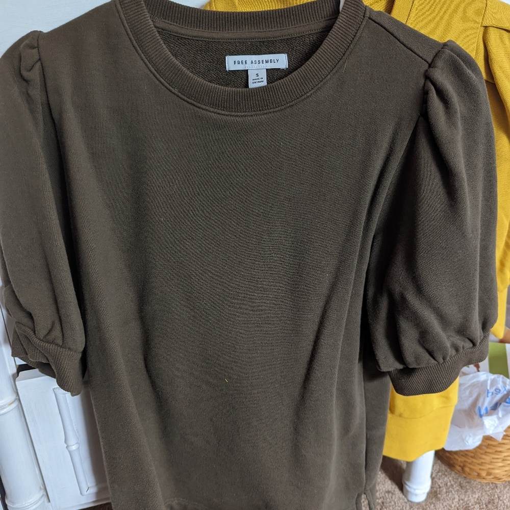 Olive green short sleeve sweatshirt
